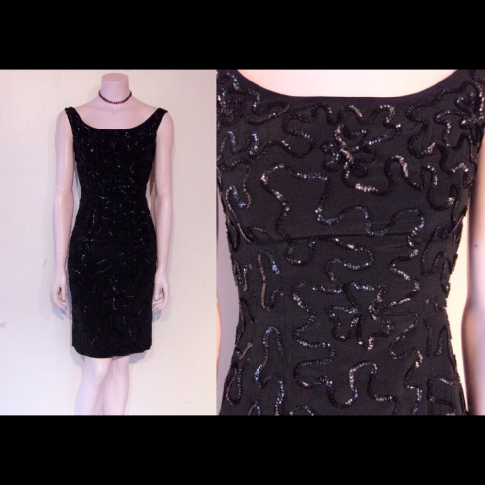 - 1950s Vintage Black Wiggle Dress LBD Petite XXS